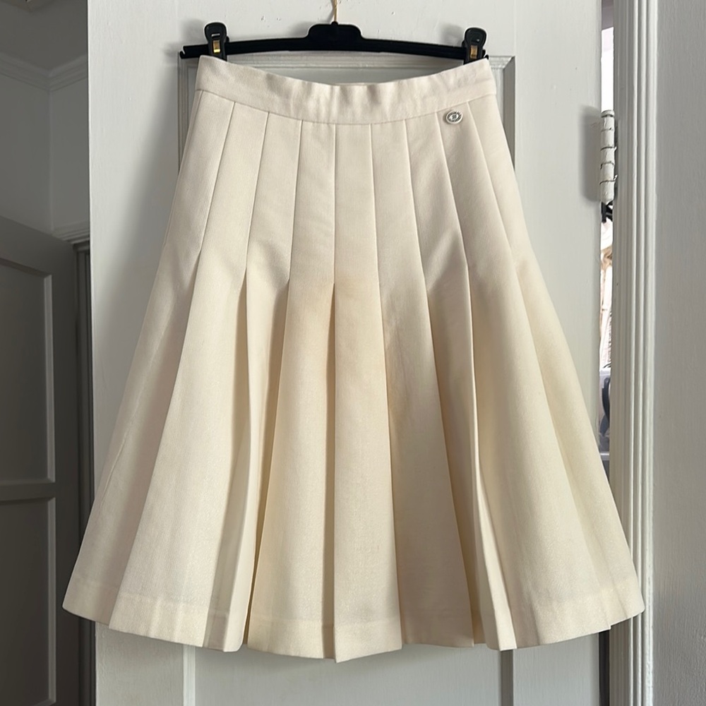 Authentic CHANEL Cream Midi A-Line Skirt